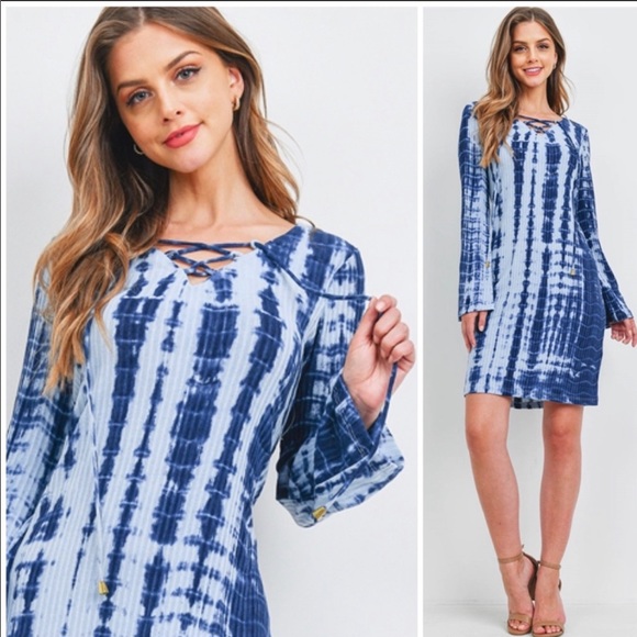 Emma & Michele Dresses & Skirts - NWT- Emma & Michele Tie Dye Ribbed Dress